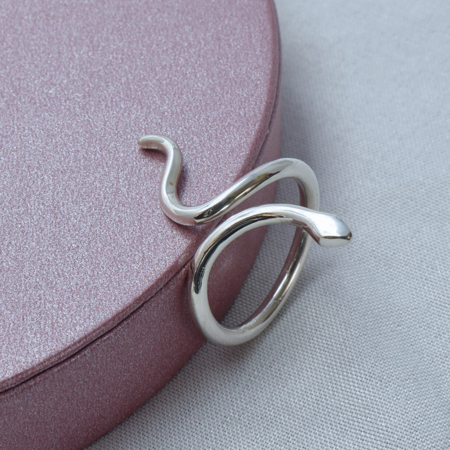 Viper Ring