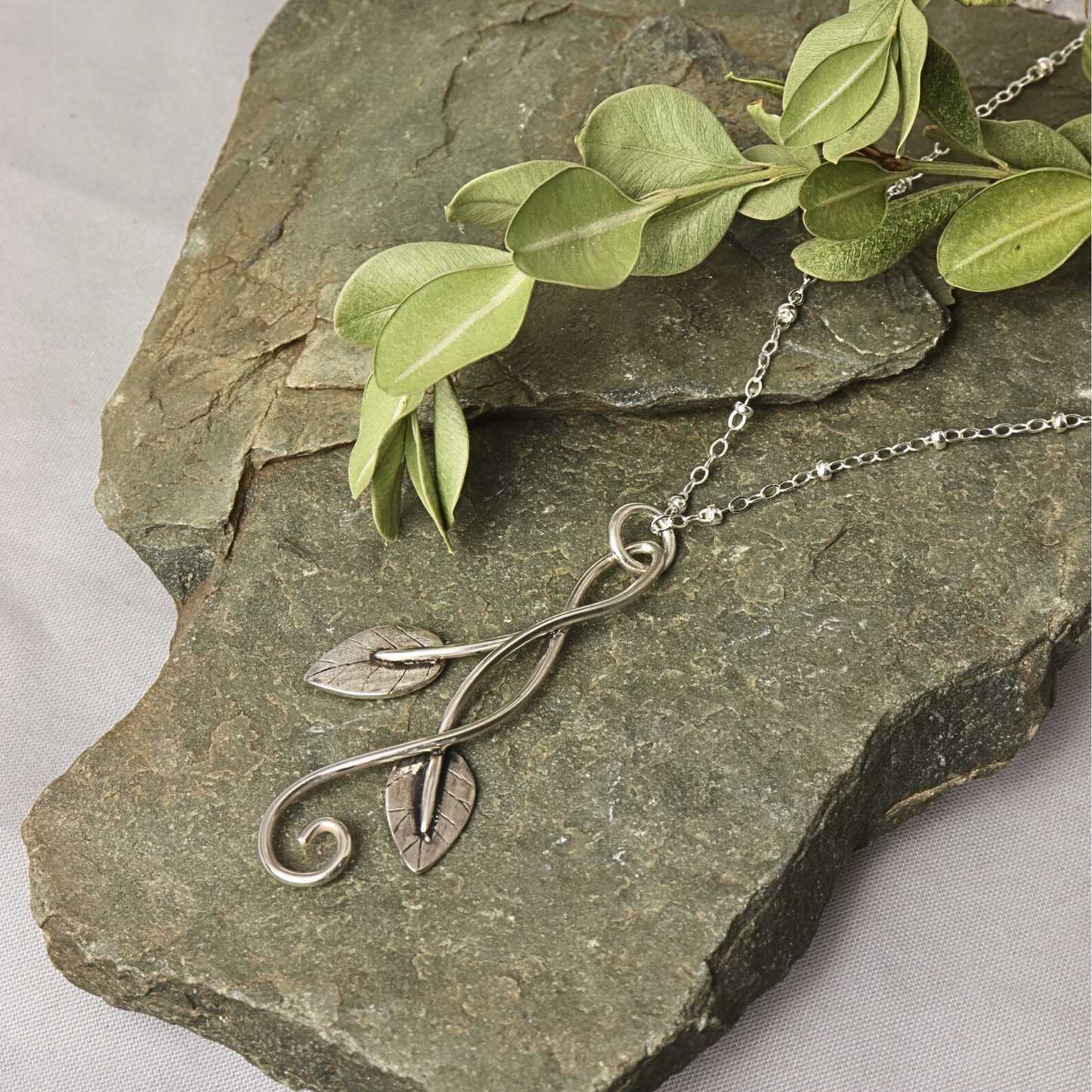 Flourished Vines Pendant