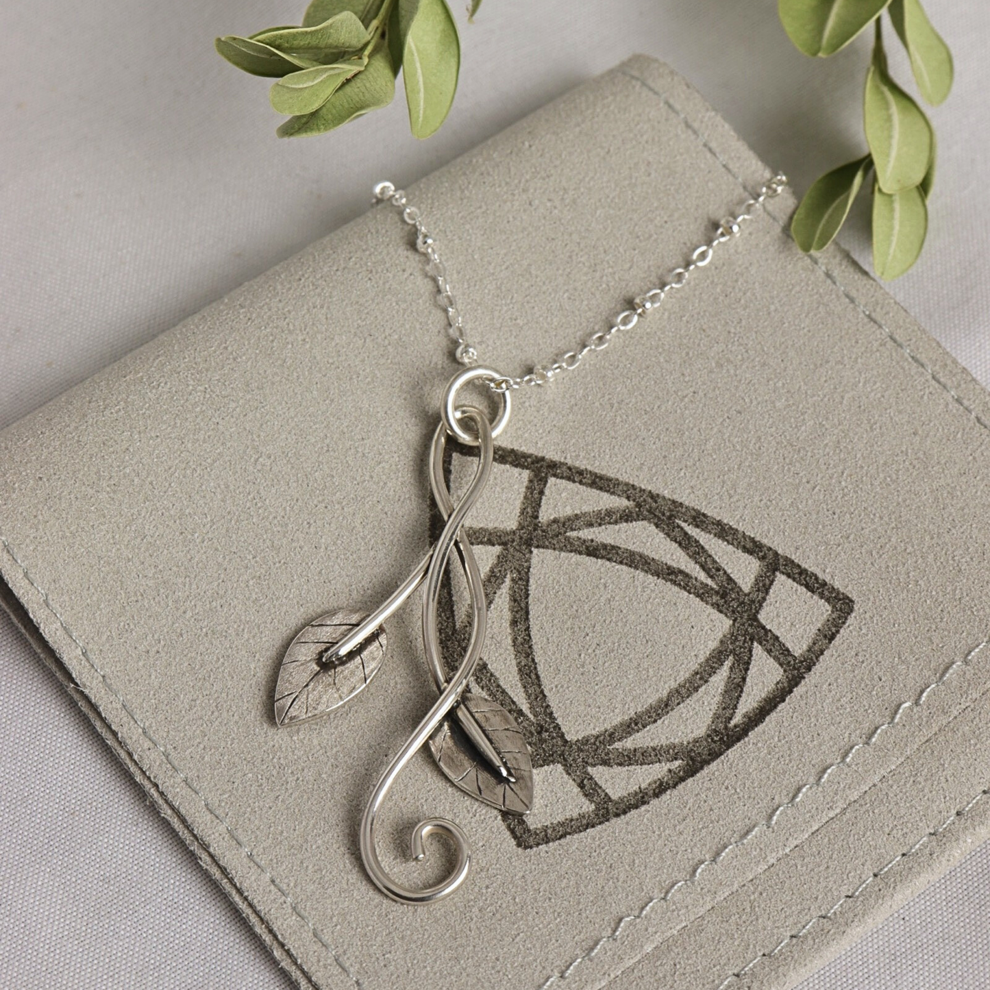 Flourished Vines Pendant
