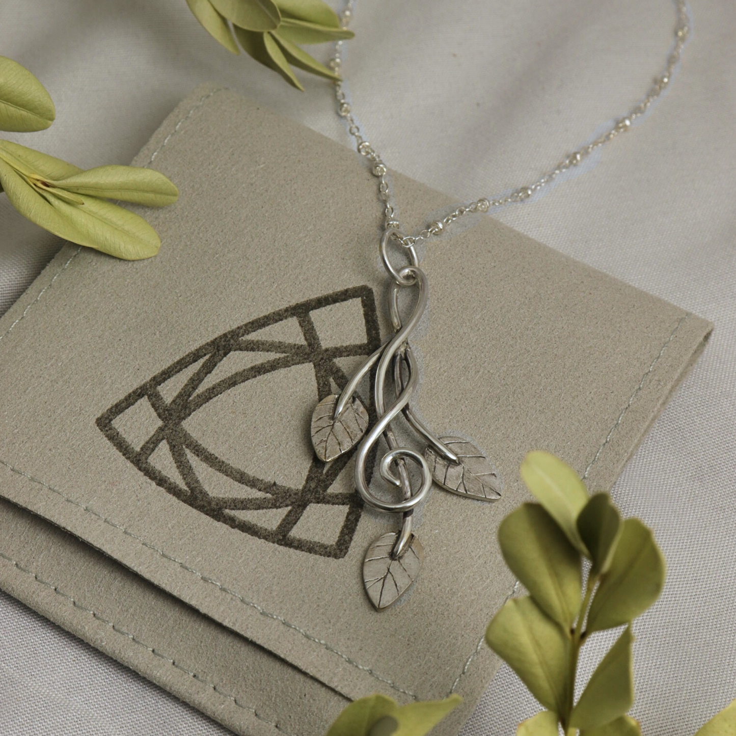 Elven Vines Pendant