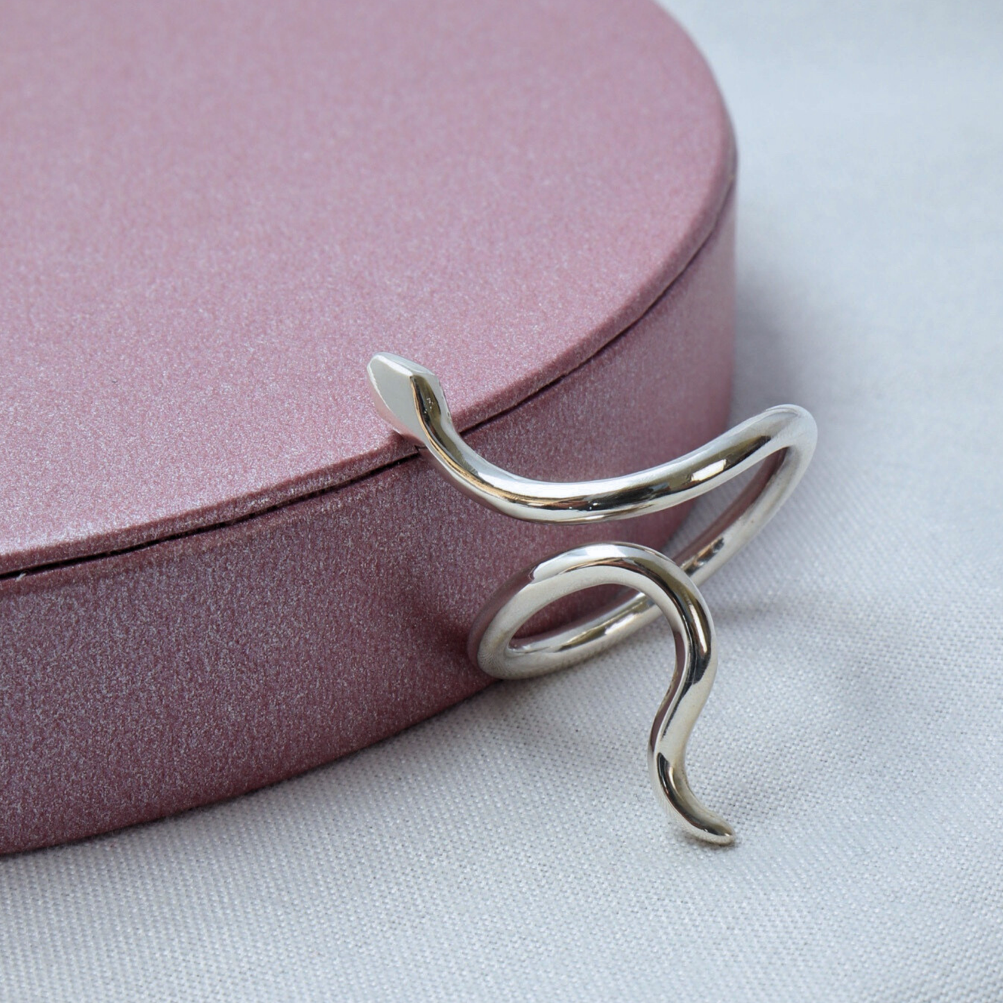 Viper Ring