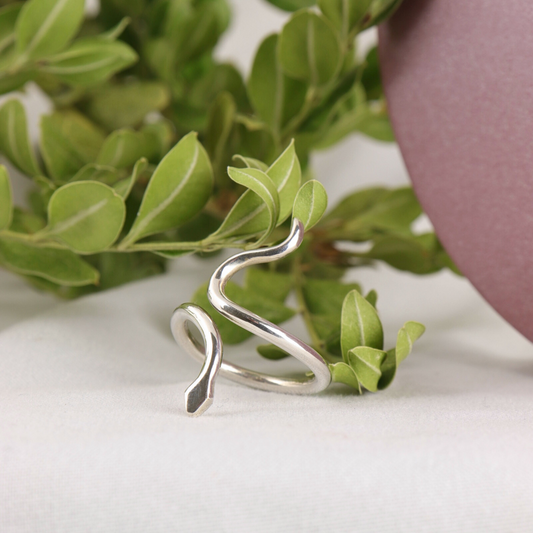 Viper Ring