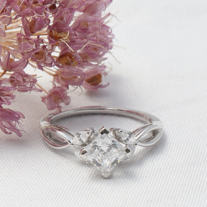 Wanderer - Diamond Accented Engagement Ring