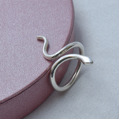 Viper Ring