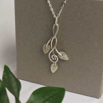 Elven Vines Pendant